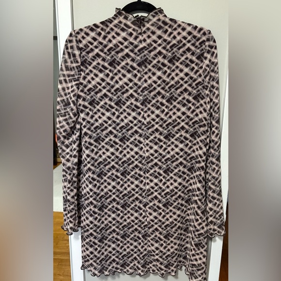 Frank & Oak Textured Long Sleeve Dress - Dark Chocolate - Picture 4 of 5